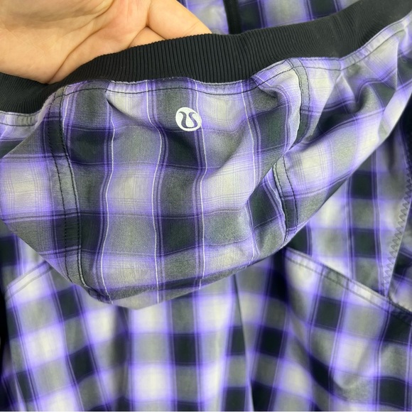 Lululemon Run Reflection Plaid Pullover Oversized Purple cropped Jacket size 6 - Picture 12 of 16